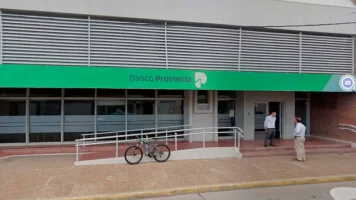 Frustran un intento de robo boquetero al Banco Provincia y detienen a 12 personas