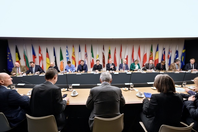 Encuentro del gobernador Kicillof con embajadores de la Unión Europea