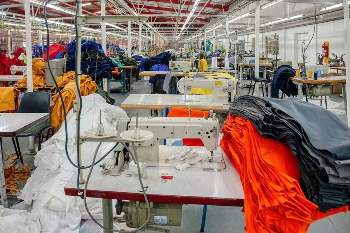 Seis de cada diez máquinas están paradas: el desplome textil ya destruyó más de 24 mil puestos de trabajo