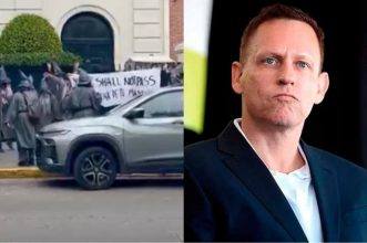 Vestidos como Gandalf, un grupo de manifestantes protestó frente a la casa de Peter Thiel en Palermo